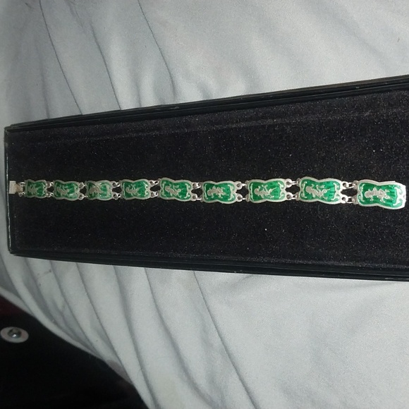 Estate Jewelry Vintage Siam sterling bracelet - Picture 7 of 7